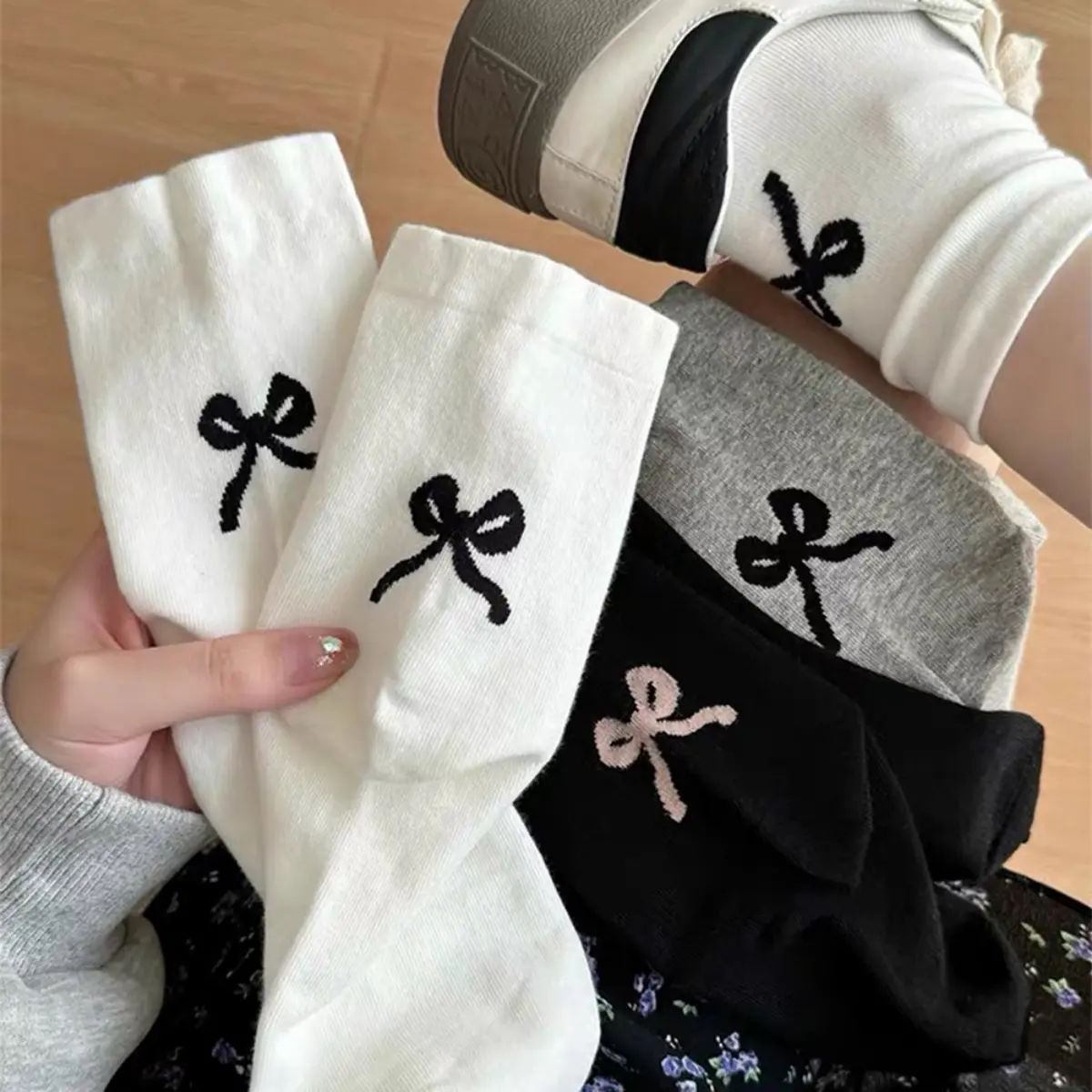 1 Pair INS Style Bow Medium Tube Socks Spring Summer Sweet Fashion Versatile Stocking Soft Breathable Comfortable Sock