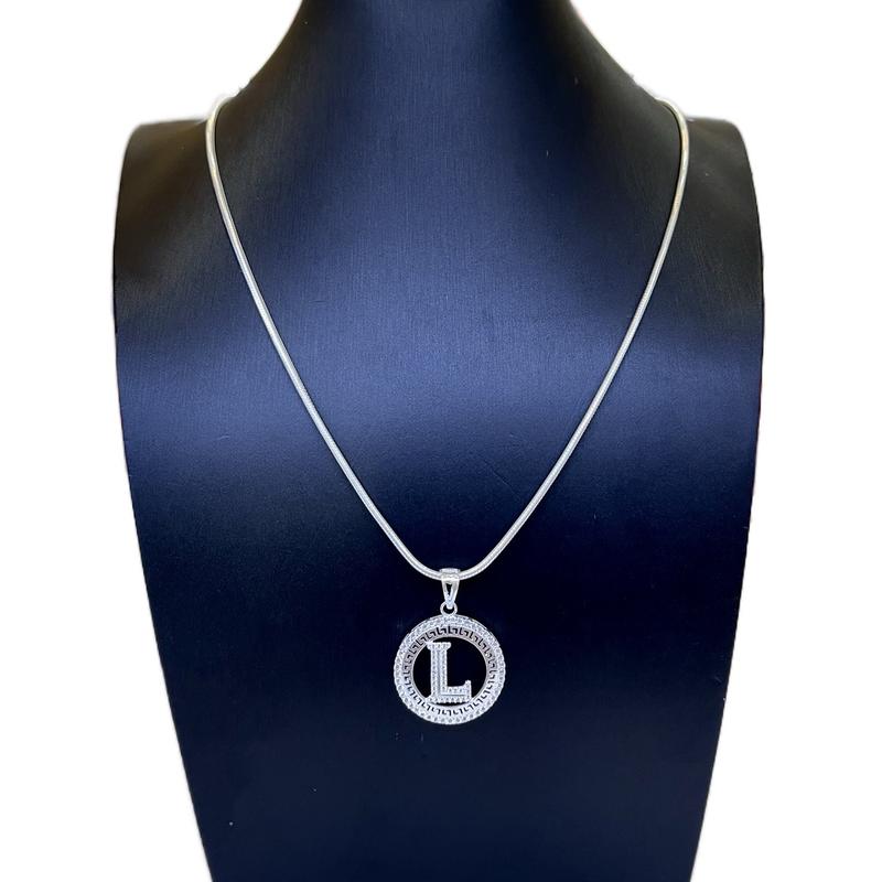 Dây chuyền bạc s950 mặt chữ cái theo tên dây dài 55cm bản dây 2li bản mặt 2,5cm có viền tròn đính đá