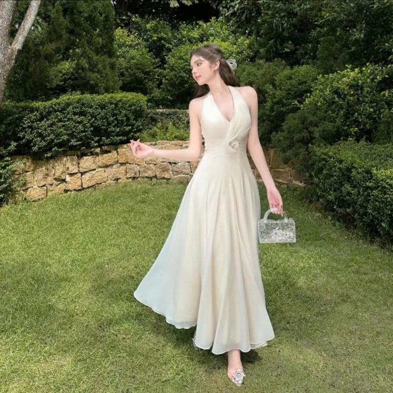 Váy Tiểu Thư Dáng Dài Cổ Yếm Hoa Eo Váy Xèo Bồng Xinh Xắn Buny Dress Nữ Women