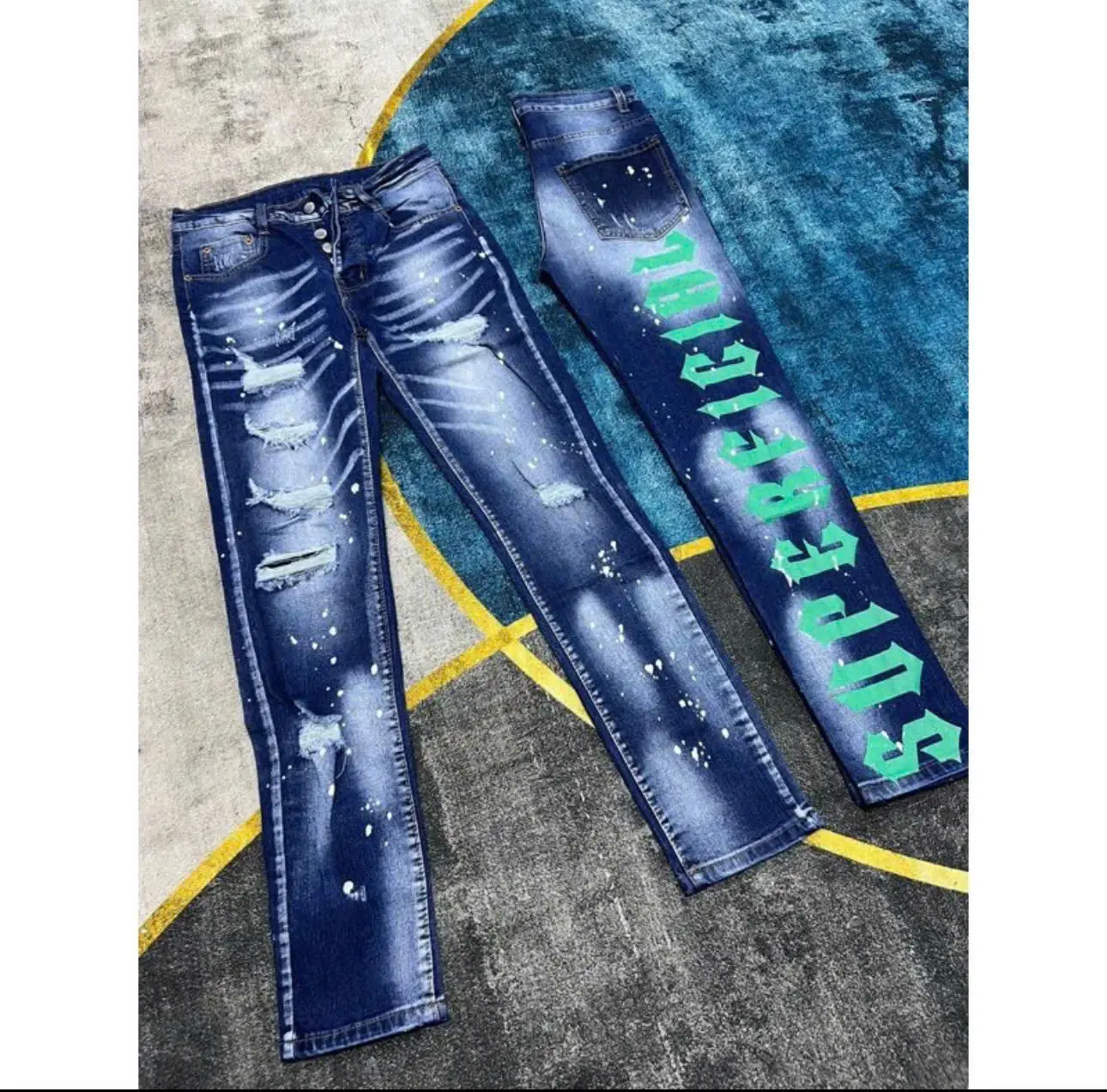 QUẦN JEAN NAM  MỚI CHẤT VÀI DENIM DÀY THIẾT KẾ IN CHỮ XANH VÁ MÀU CÁ TÍNH Menswear