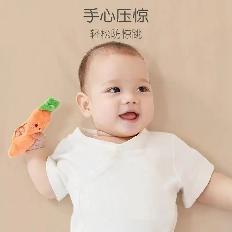 Đồ Chơi Ôm Búp Bê Cà Rốt Cầm Tay Chống Sốc Cho Em Bé Được Đánh Giá Cao, Dành Cho Trẻ Sơ Sinh, Máy Giảm Căng Thẳng Khi Ngủ, Dụng Cụ Hữu Ích Cho Trẻ Sơ Sinh, Đồ Chơi Có Dây Đeo, Chăn Em Bé Dễ Thương 4
