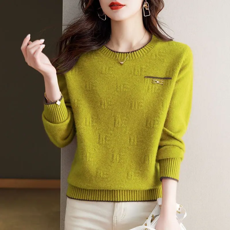 Quần Áo Phụ Nữ Trung Niên, Phổ Biến Vào Mùa Xuân Và Mùa Thu, Thời Trang Và Phong Cách, Cổ Tròn, Dáng Rộng Vừa Vặn, Áo Len, Thích Hợp Cho Mẹ, Cơ Sở Dệt Kim, Nhiều Màu Women Top