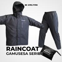 Gambar Zaltan Raincoat Setelan Jas Hujan Pria Wanita Mantel Raincoat Taslan Anti Rembes Outdoor Traveling Gamusesa Series - XL dari Zaltan_NEW Kab. Bandung 1 Tokopedia