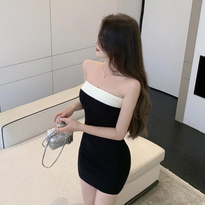 Váy Ống Gợn Sóng Vải Dập Nổi Phong Cách Dễ Thương Và Gợi Cảm, Váy Trễ Vai Thiết Kế Mới Mùa Hè 2024 Cho Nữ, Váy Ngắn Màu Đen Cô Gái Nóng Bỏng, Váy Bó Sát Có Eo