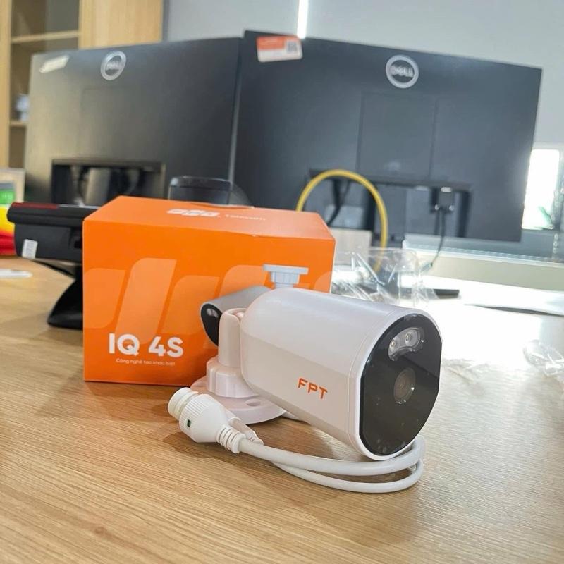 Camera IQ4s siêu nét, chống nắng chống mưa 0
