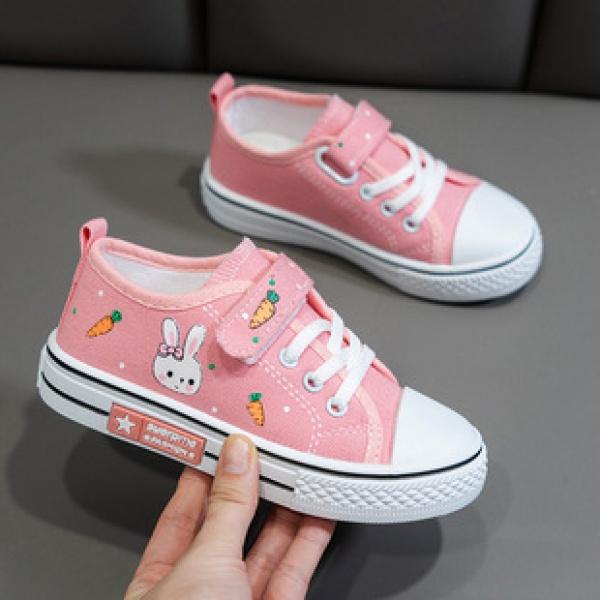 Product Introduction of Spider-Man with Light Children's Sandals 2024 Summer New Anti-Kick Closed Toe Sandals Boys Children Beach Shoes 14