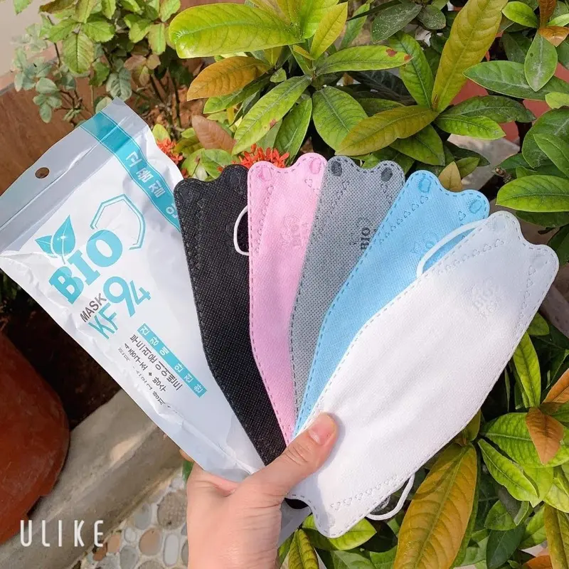 Quà tặng túi 5 đến 10 cái khẩu trang y tế KF94 4 lớp ngẫu nhiên Bông sen vàng, One Mask, Bio Mask, Bảo Long, Lộc Luyến, Ánh Dương sản xuất tại Việt Nam theo công nghệ 4D Hàn Quốc 1