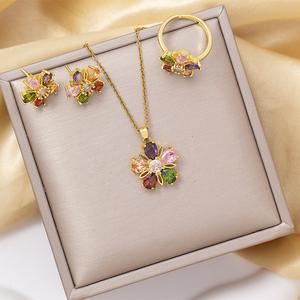 Set Barang Kemas untuk Wanita, Kalung, Cincin, dan Anting-Anting bertatah Batu Permata Berwarna-warni, Rekaan Niche Fesyen Ringkas, Diperbuat daripada Keluli Titanium, Barang Kemas untuk Wanita Perak Perhiasan