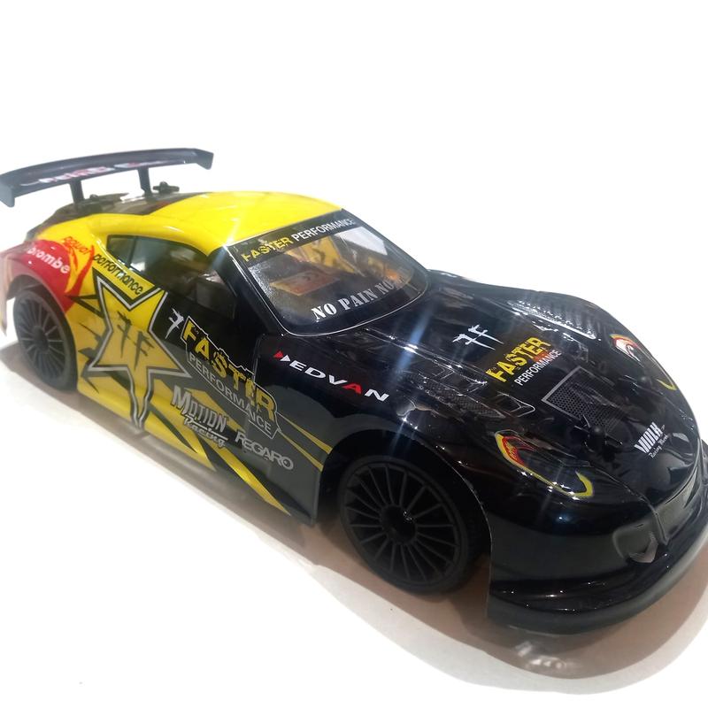 RC DRIFT SKALA 1:14 2.4 gHZ 4WD 7.4 VOLT 1.200 MAH 5