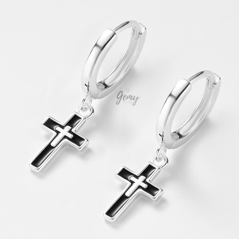 Khuyên tai tròn nam bạc 925 hình chữ thập thánh giá đen 2 (1 chiếc) | GEMY SILVER KN122