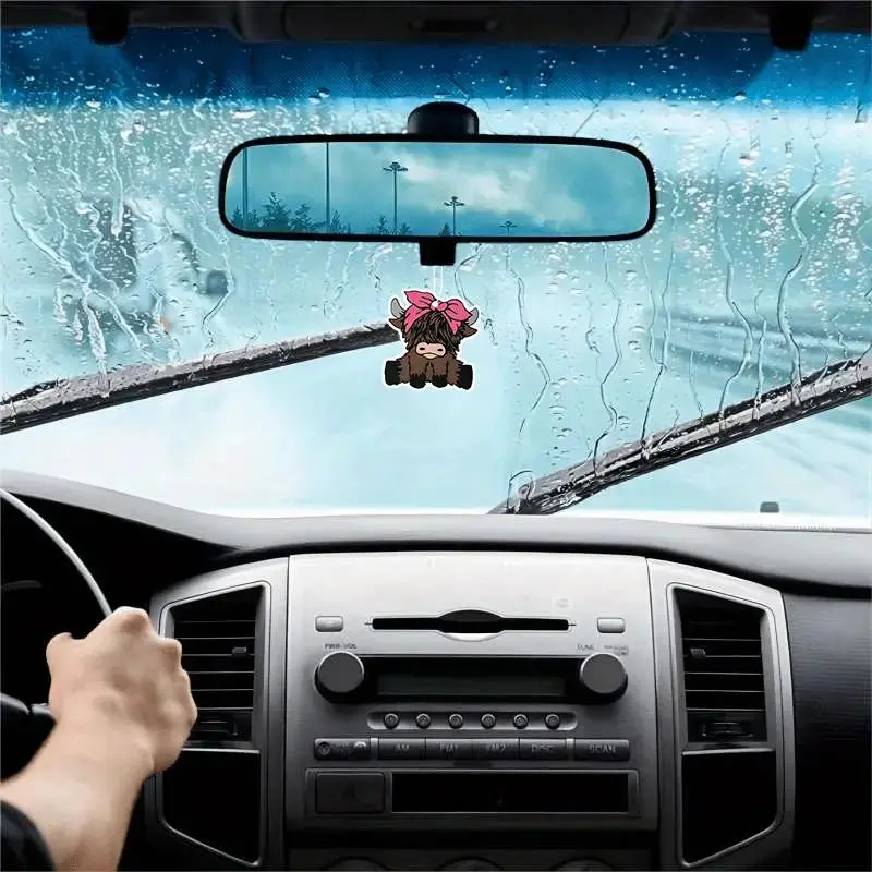 Highland Cow Car Air Freshener Ornament, Car Rearview Mirror Hanging Aromatherapy Tablet Decoration, Car Interior Decoration Accessories 7