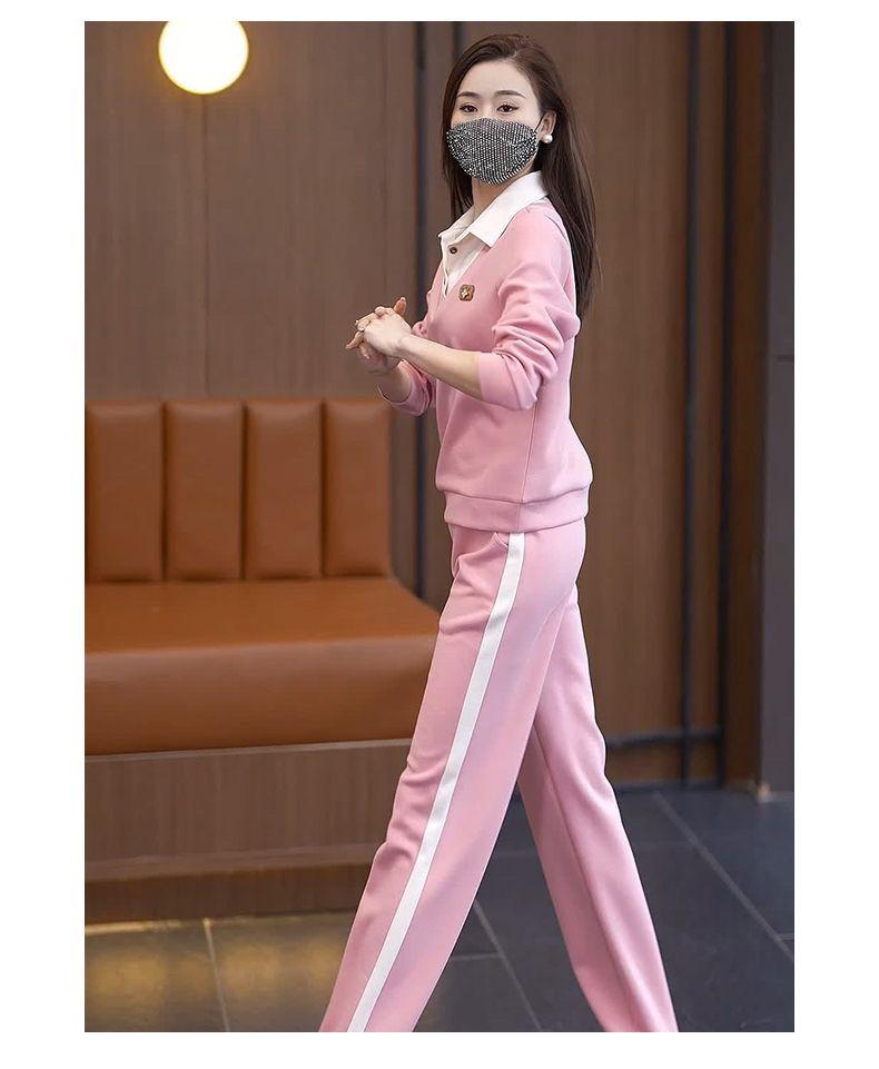 Product Introduction of Bộ Đồ Quần Áo Thể Thao Thường Ngày Cho Nữ, Bộ Sưu Tập Mùa Xuân Và Mùa Thu, Thời Trang Mới, Thích Hợp Cho Mẹ Trẻ, Áo Sơ Mi Chắp Vá, Cổ Áo, Áo Len Mỏng, Bộ Hai Mảnh 11
