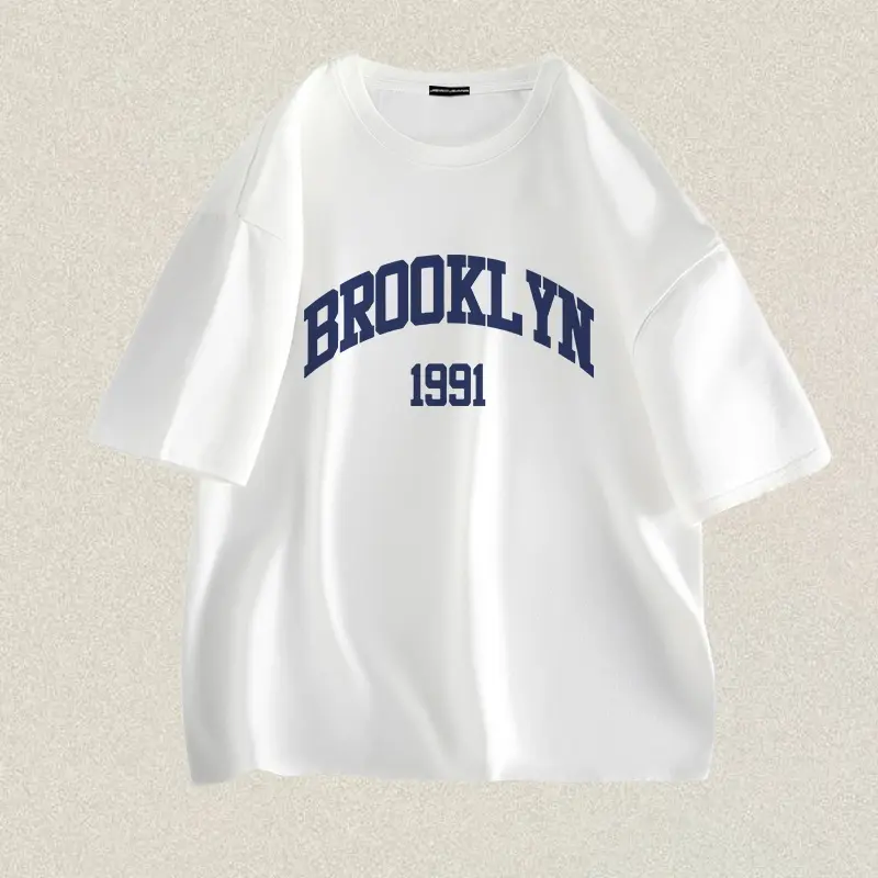DECRAVE Baju Kaos Cowok Distro Terbaru 2024 | Tshirt Pria | Kaos Putih Street Wear Style Kaos Kata Kata Keren Blue Letter Print | Baju Oversize Korean Style Pria Kaos Lengan Pendek Cotton Combed 30s