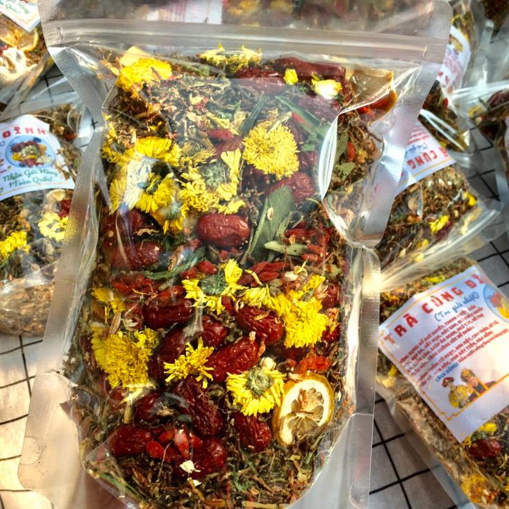 Trà Cung Đình Thảo Mộc 10 Vị, Túi Chè Rất To Trọng lượng 500 gram Nước Trà Tea chè dưỡng nhan
