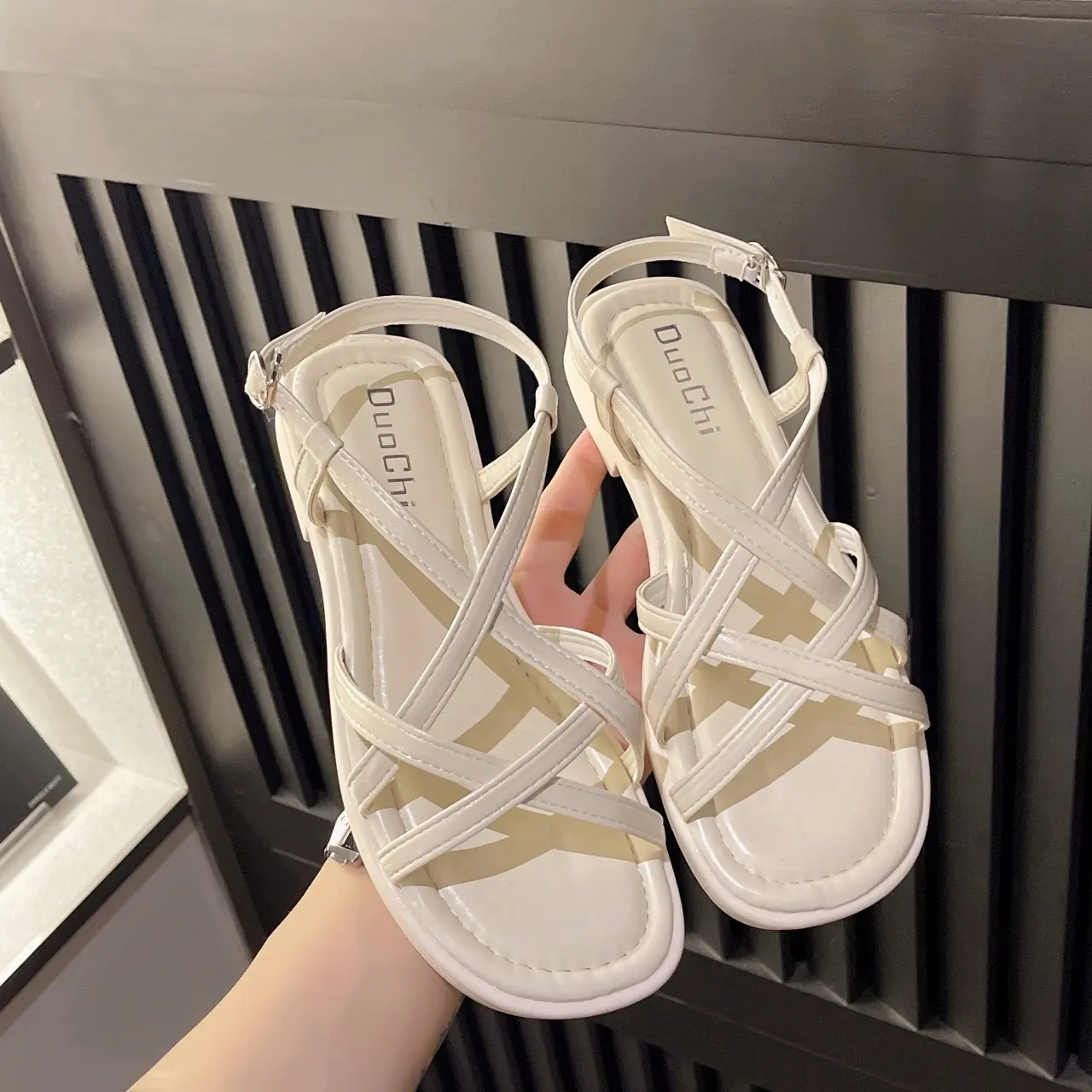 sandal nữ 2cm quai mảnh da mềm đi học, đi biển xinh xắn hàng fullbox