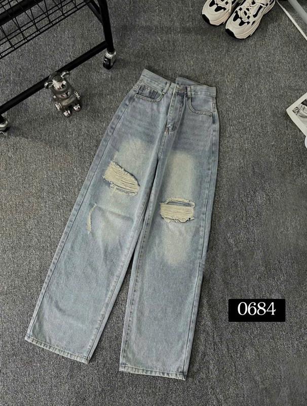 Quần baggy Jean nữ ống rộng lưng cao rách gối - Quần jean nữ ống suông rách kiểu màu xanh nhạt TH6084