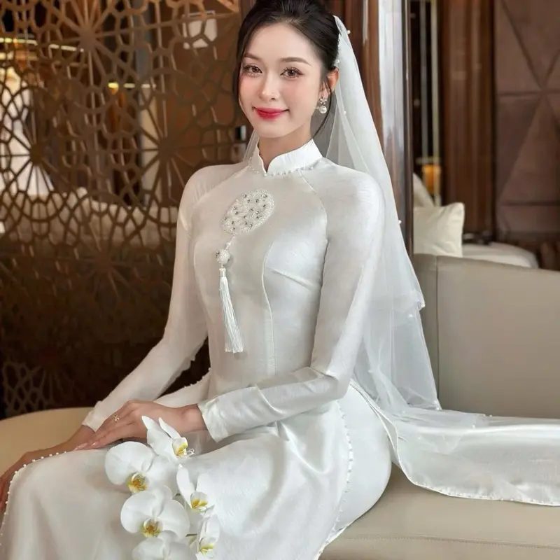 Bộ áo dành cho các nàng Nữ Voan Cổ chữ V, vải lụa Vân gỗ, ÁO DÀI MAY- QUEEN