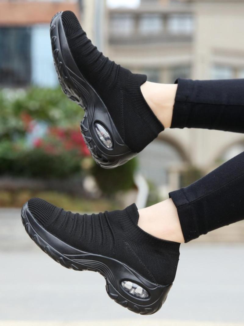 Product Introduction of Women's Simple Leisure Style Design Plain Breathable Comfortable Sports Running Shoes, Casual Versatile Outdoor Slip on Sneakers & Trainers, All-match Commuter Shoes for Work & Daily Wear 8