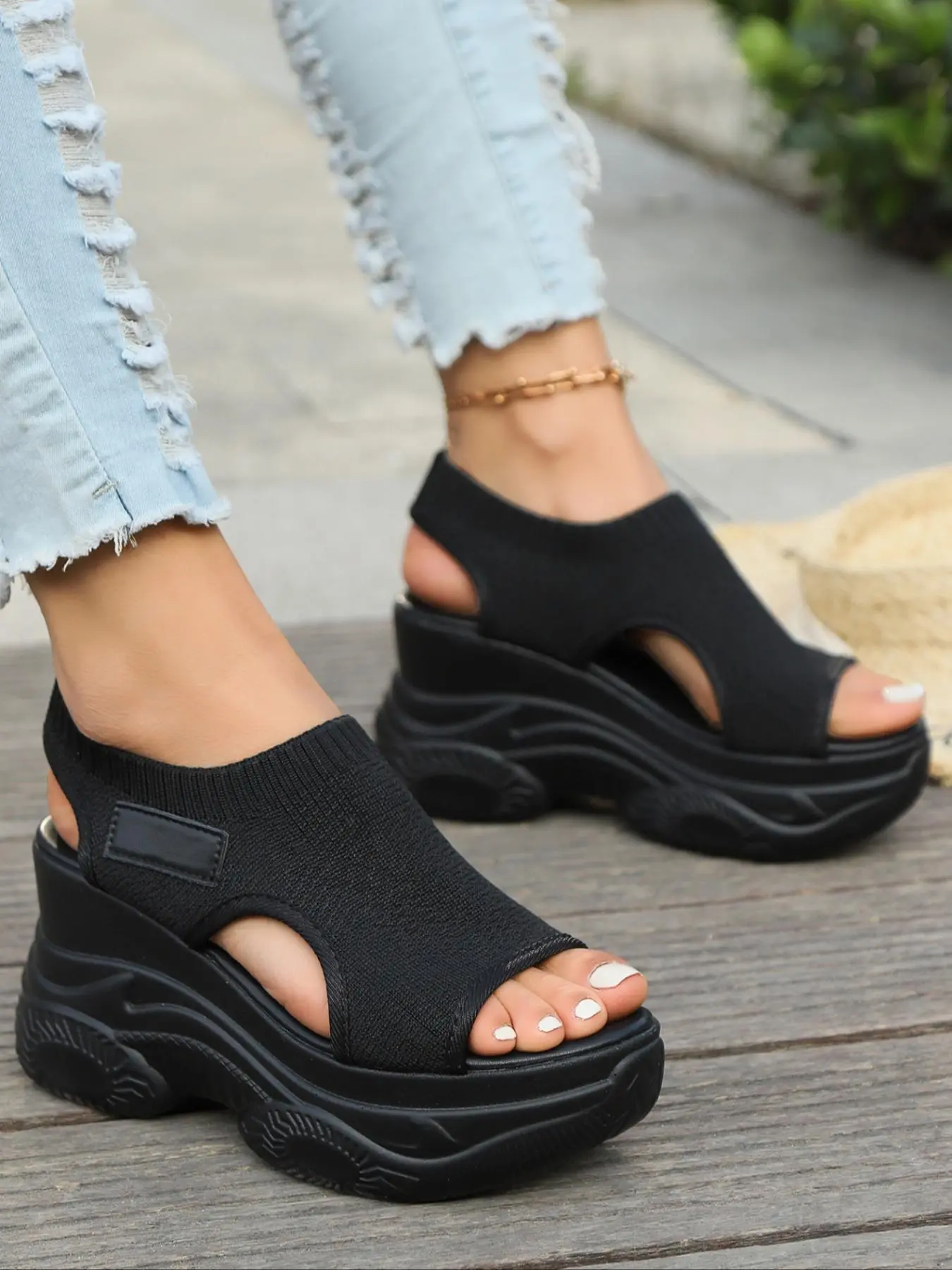 Women's Fashionable Solid Color Thick Sole Sandals, Casual Comfortable Sandals for Summer, Female All-match Round Toe Sandals for Daily Wear, Shoe
