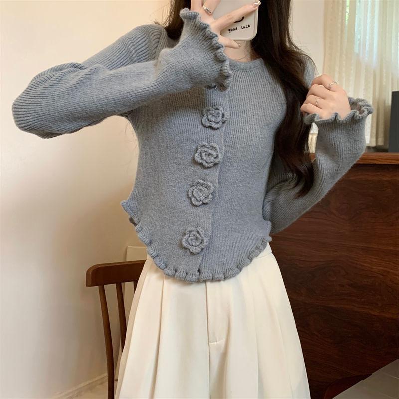 Product Introduction of Áo Len Hoa Hồng Ba Chiều Màu Đỏ, Dành Cho Nữ, Với Áo Khoác Selvedge Dây Áo Cardigan Dệt Kim, Phong Cách Mùa Thu Và Mùa Đông, Phong Cách Giáng Sinh Năm Mới, Ins Năm 2024, Áo Thời Trang Top Women 17