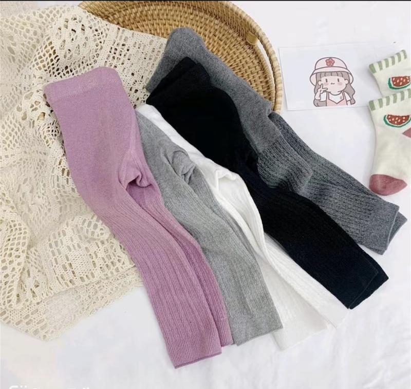 Quần Tất Len Trơn Không Bàn Cho Bé Trai Bé Gái Sơ Sinh 3-15kg. Chất Liệu Mềm Mại, Co Giãn Tốt quần  tất