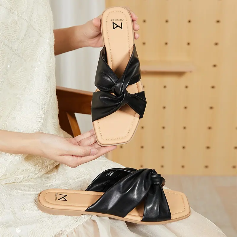 Paris Zoey Sandal Flat Wanita Desain Silang Tracy PZX2224301 Sendal 2