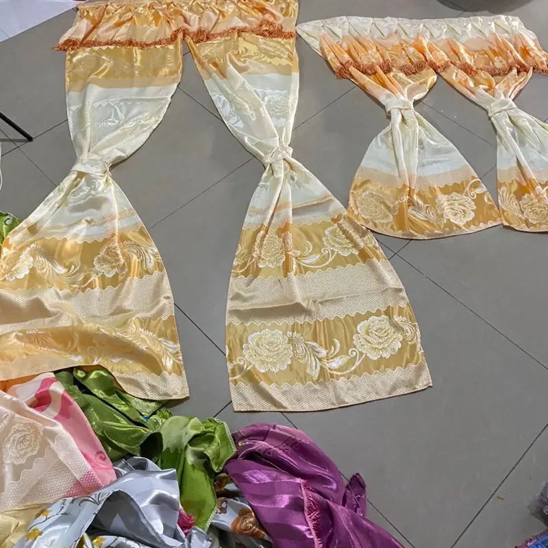 màn cửa sổ,cửa buồng,cửa lớn vải gấm 0