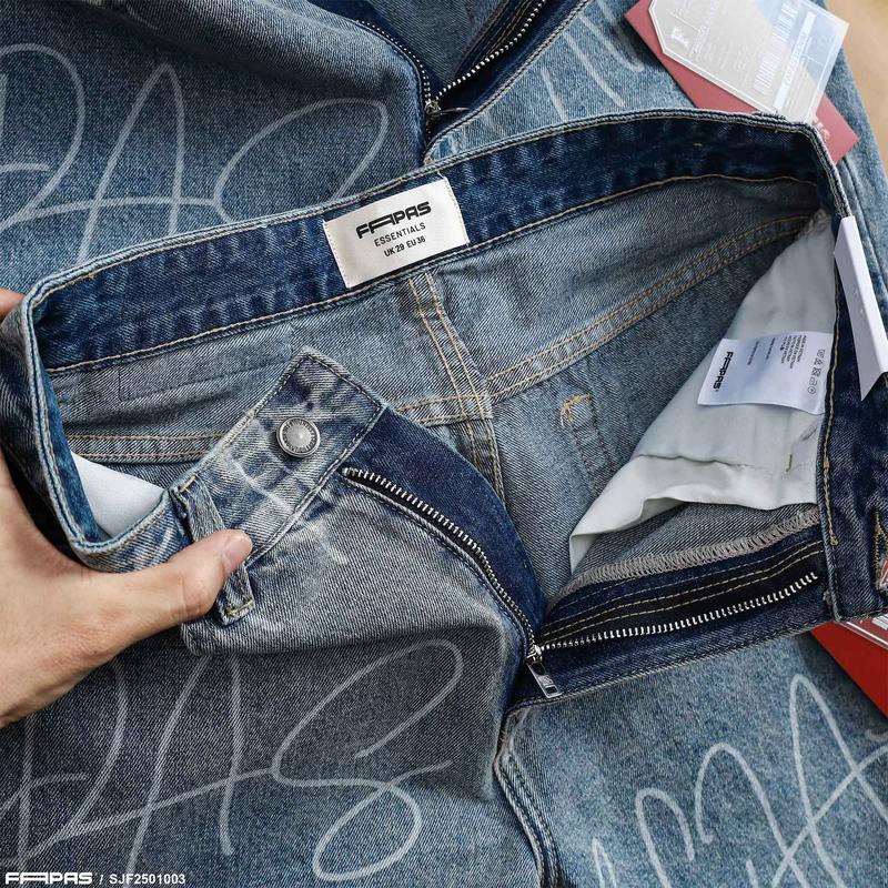 Quần Shorts Nam Any Chất Jean Form Relaxed Fit Dài Trên Gối Chính Hãng Fapas 7