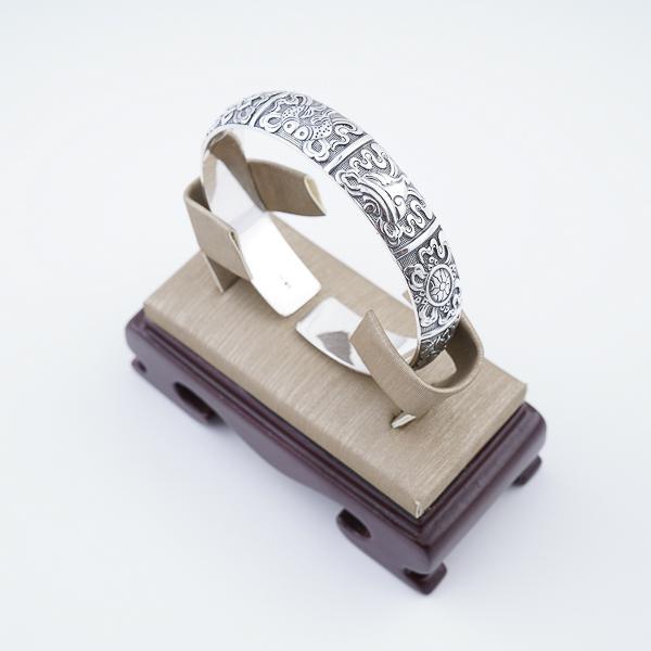  Vòng kiềng bạc Thái handmade bạc 925 cao cấp	bền màu độ cứng cao chống trầy xước bảo hành trọn đời TSB238 