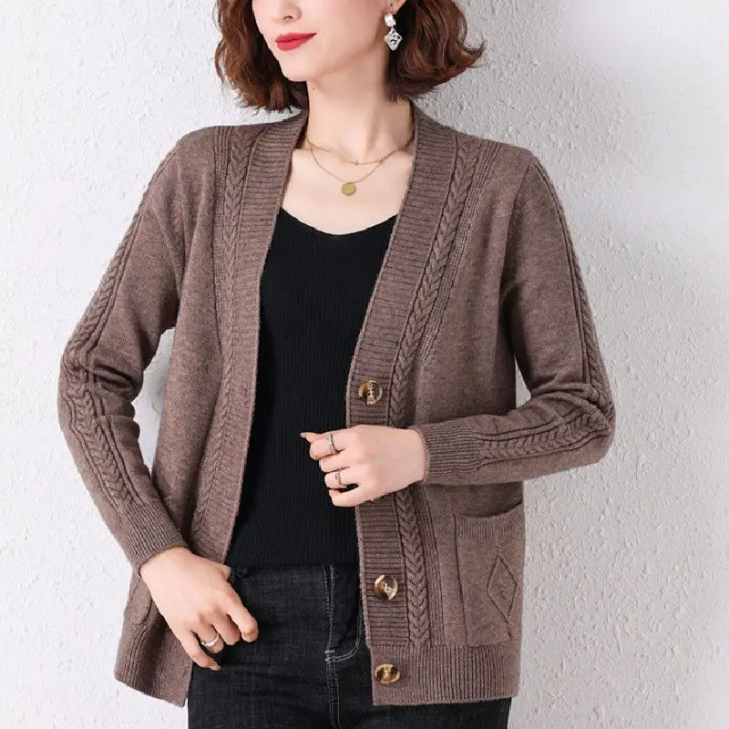 Áo Cardigan Len Cho Mẹ TRUNG NIÊN, Dành Cho Nữ, Hàng Mới Về Mùa Xuân Và Mùa Thu 2025, Phong Cách Phương Tây, Có Thể Mặc Ngoài Trời, Áo Khoác Nhỏ Dệt Kim Thời Trang, Áo Dáng Rộng