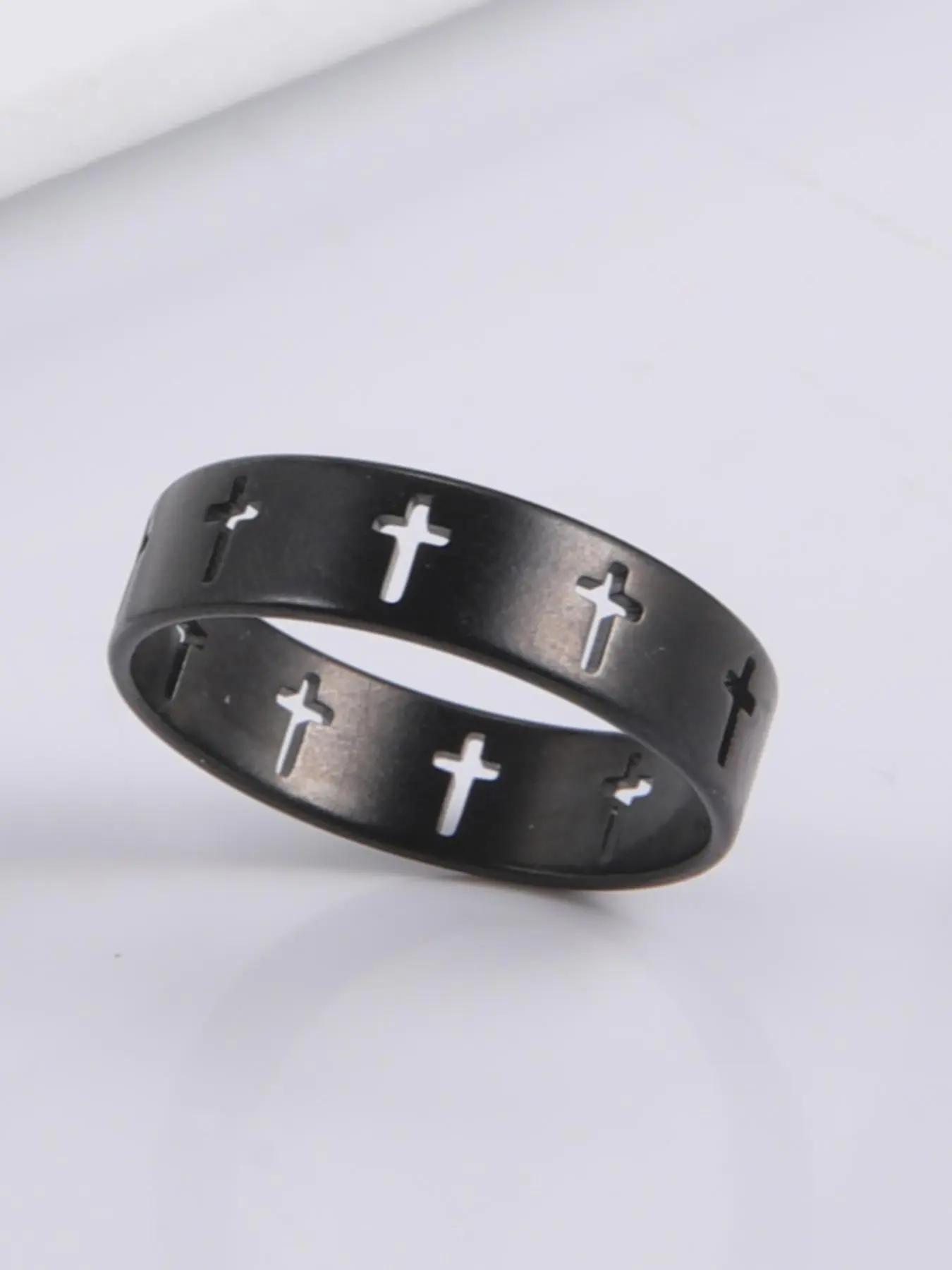 Unisex Street Trend Hollow out Cross Design Promise Ring for Valentine's Gift, 2024 New Trendy Minimalist Engagement Ring for Couple, Chic All-match Jewelry As Gift for Boyfriend & Girlfriend