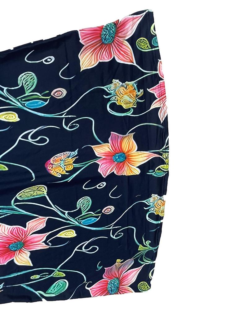 Product Introduction of 【Plus Size】 All Over Print Round Neck Dress, Elegant Fashion Casual Crew Neck Short Dress for Daily Outdoor Wear, Women Plus Clothing for All Seasons 4