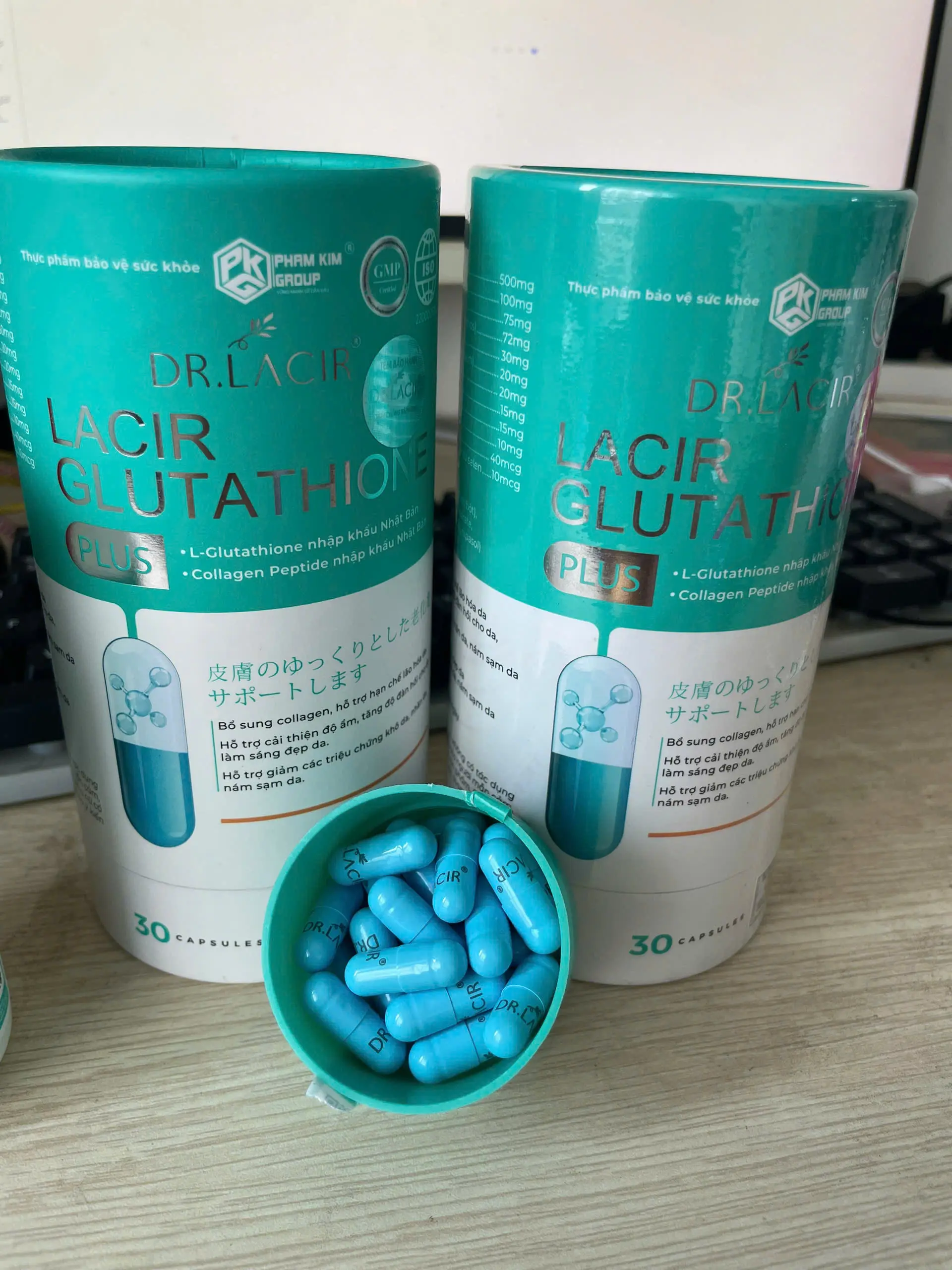 ( Cắt mã ) Plus -2 Hộp 60 viên - Lacir Glutathion Plus hỗ trợ trắng da , mờ nám