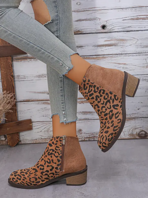 Fashion Leopard Print Zipper Back Boots, Casual Pointed Toe Boots for Daily Wear, Female All-match Shoes for Fall & Winter 1