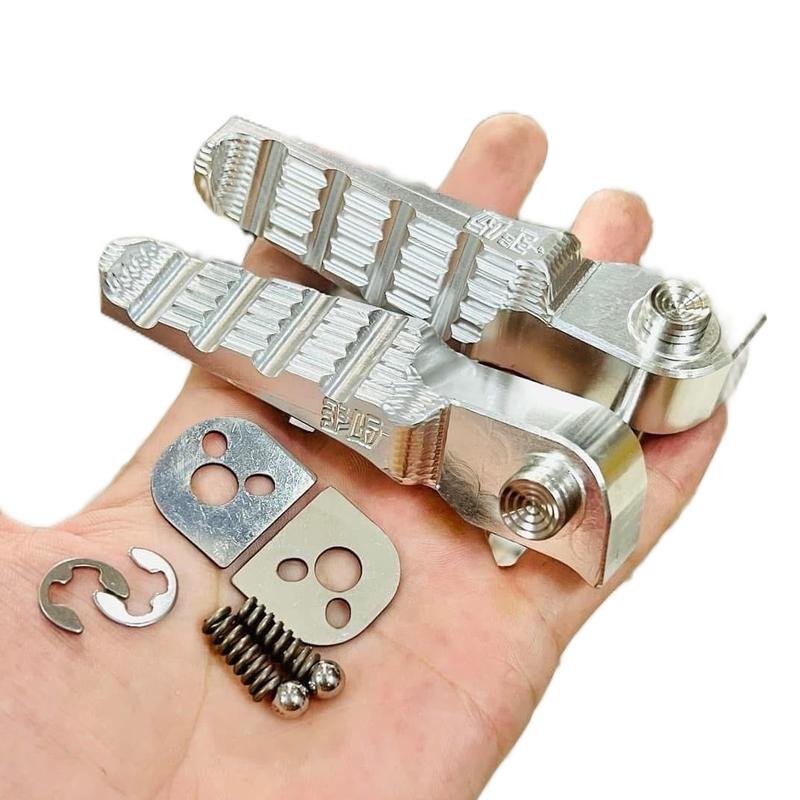 Gác chân nhôm CNC nguyên khối sáng bóng cho Honda & Yamaha Phụ Tùng Phụ Kiện vario 125 xemay