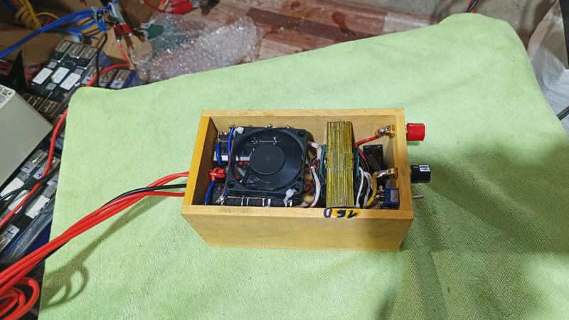 Product Introduction of Biến tạo dòng điện 16D hộp gỗ an toàn tiện lợi 1