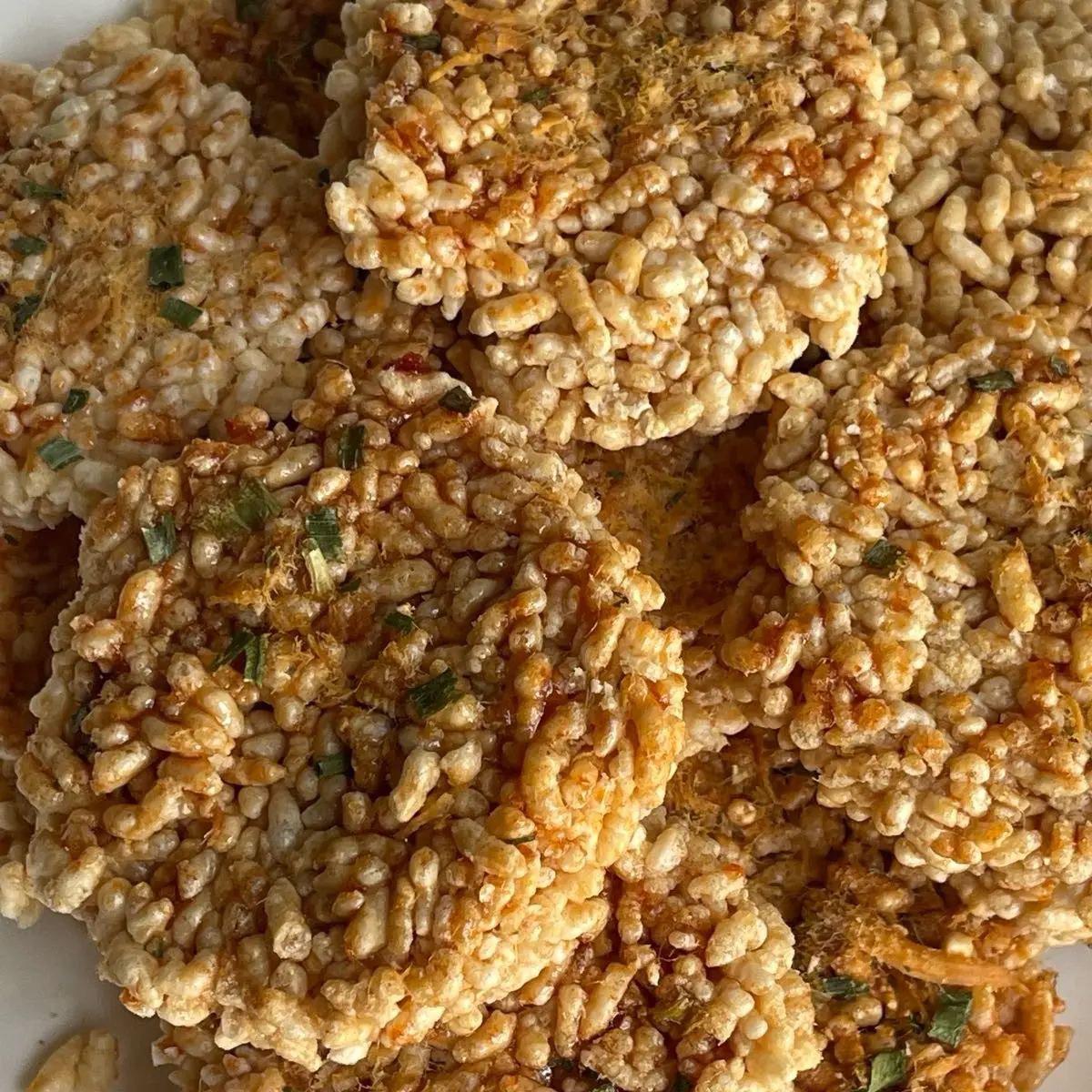 Combo cơm cháy khô gà - cơm cháy gạo lức 250g