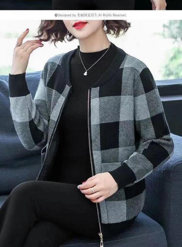Product Introduction of Áo Khoác Chống Nắng, Phong Cách Phương Tây, Áo Cardigan Dáng Rộng Quý Phái, Thích Hợp Cho Các Bà Mẹ TRUNG NIÊN, Nữ TRUNG NIÊN Và Cao Tuổi, Hàng Mới Về 2021, Đồng Phục Bóng Chày, Quần Áo Mùa Thu 16