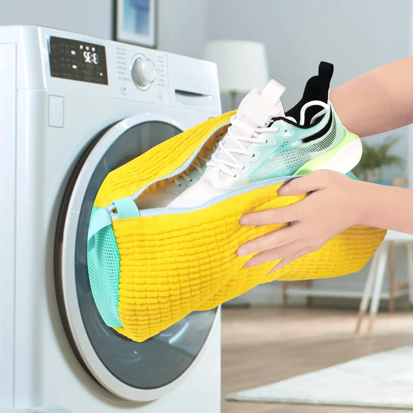 New thickened shoe washing bag reusable washing machine dedicated shoe washing bag chenille mesh cleaning bag