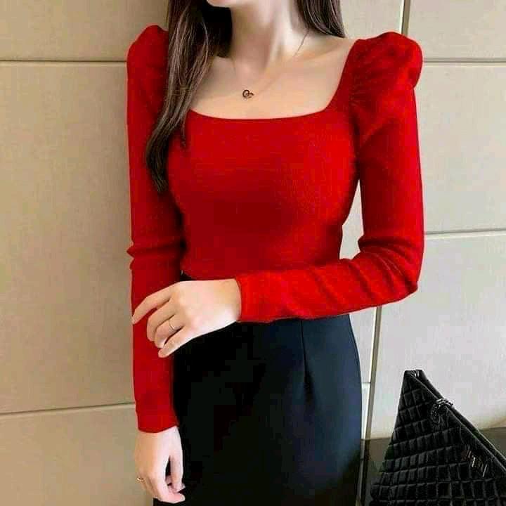 Áo cổ vuông tay dài siêu xinh free size dưới 50 kg 0