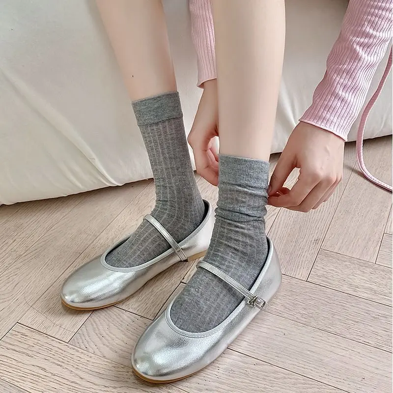 Tất Nữ, Phong Cách Mary Jane, Tất Dáng Rộng Phong Cách Nhật Bản, Sọc Dọc Xám, Giá Rẻ Và Bán Chạy, Với Giày Mary Jane