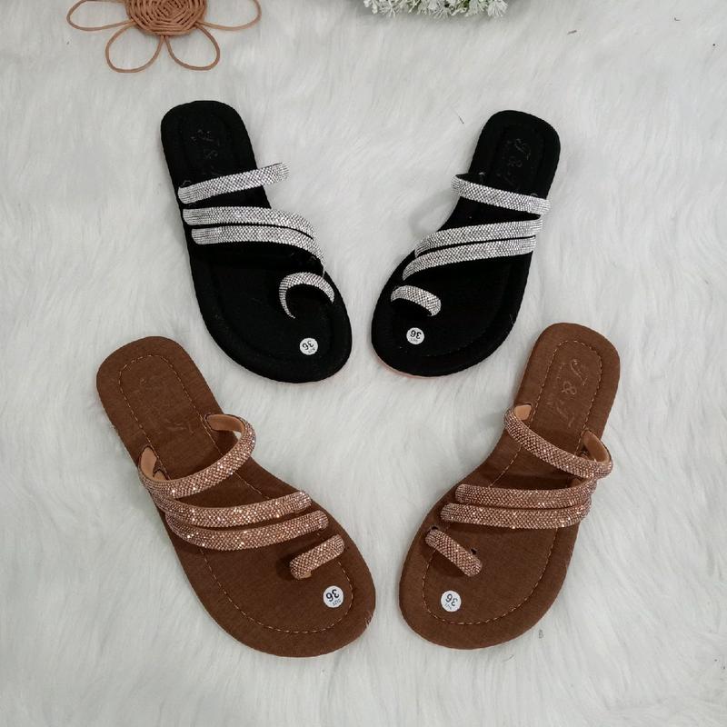 (Chọn tăng 1 size)Dép Kiểu Xỏ Ngón 3 Quai Dây Đính Đá Thời Trang Thiết Kế Sang Trọng Đế Chống Trơn Trượt Màu Nâu - Đen GiàY DéP Nữ