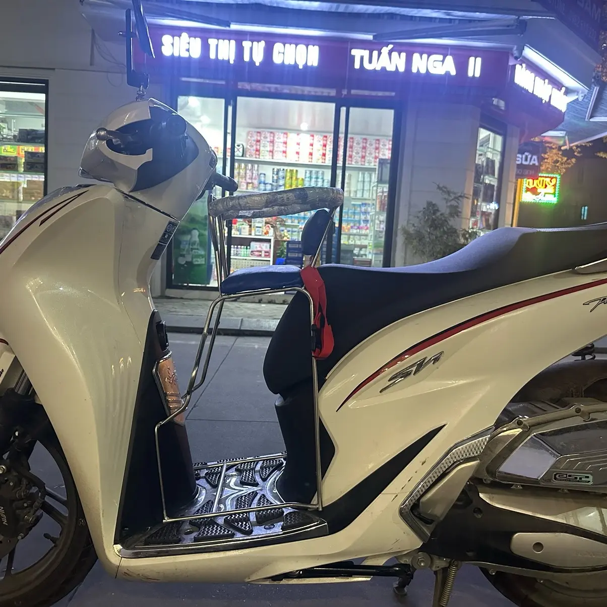 Ghế xe inox cho xe SH