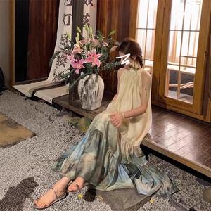 New Chinese Style Hanging Neck Dress for Women Summer Gradient Sleeveless Loose Elegant Vacation Mid-length