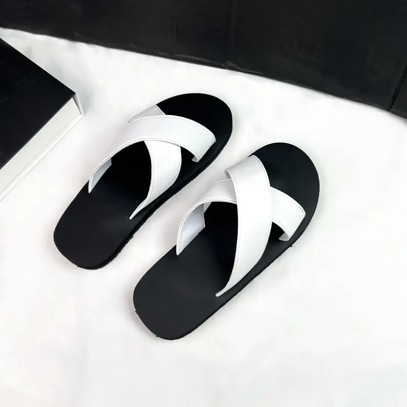 Dép sandal quai chéo A9 đế bệt, sandal đi biển Trắng Đen Nâu SANDALTHOITRANG