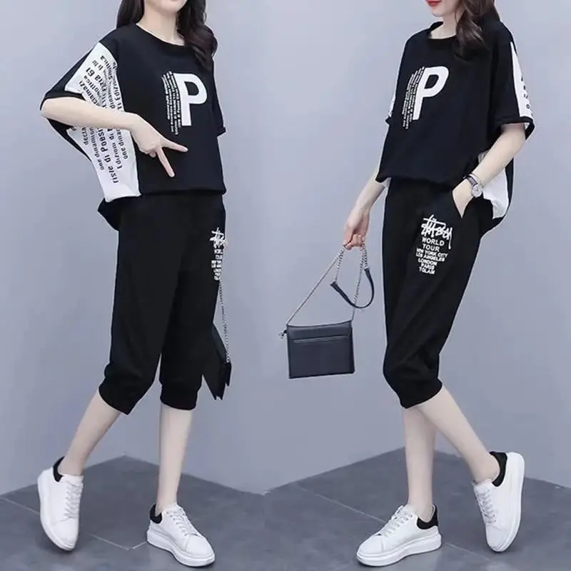 Bộ Đồ Thể Thao Ngoại Cỡ Dành Cho Phụ Nữ, Cỡ Lớn Hơn (100kg), Bộ Hai Mảnh Thường Ngày Áo ngắn Tay Dáng Rộng Rãi Và Quần lửng, Hàng Mới Về Mùa Hè, Bộ Đồ Ngoại Cỡ