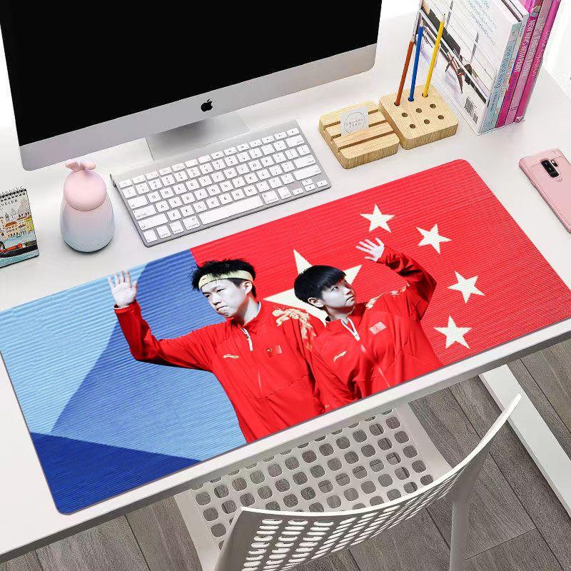 Product Introduction of Tấm lót chuột, Kết hợp lược chải đầu Sha, Thiết kế Sun Yingsha Wang Chuqin, Tấm lót bàn văn phòng ngoại vi, Tấm lót bàn, Thích hợp cho trò chơi, Không trơn trượt, Tấm lót bàn phím 7
