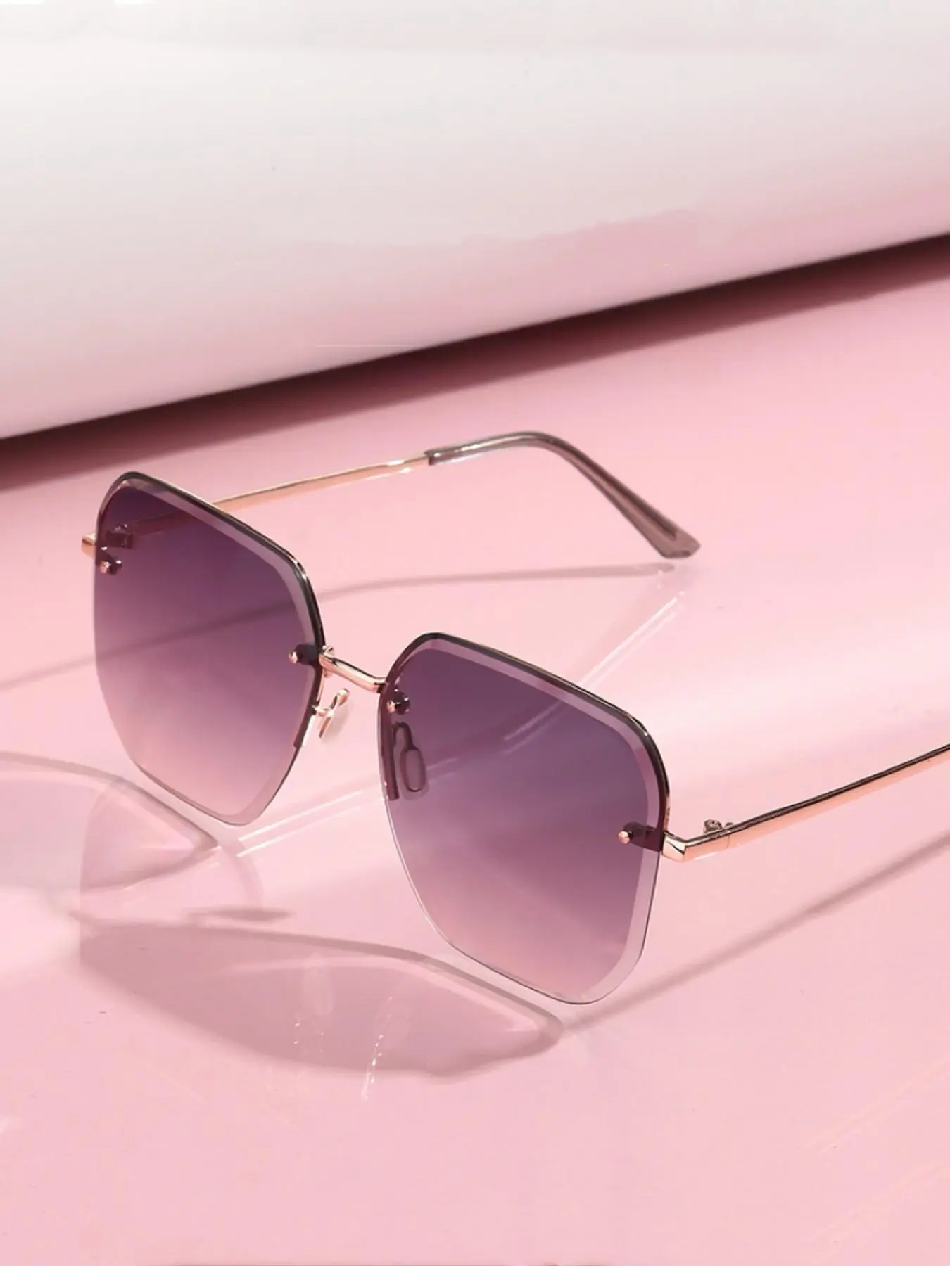 Unisex Vintage Ombre Tinted Lens Sunglasses, Trendy Casual Sunglasses for Everyday Use, Fashion Accessories for Outdoor Activities