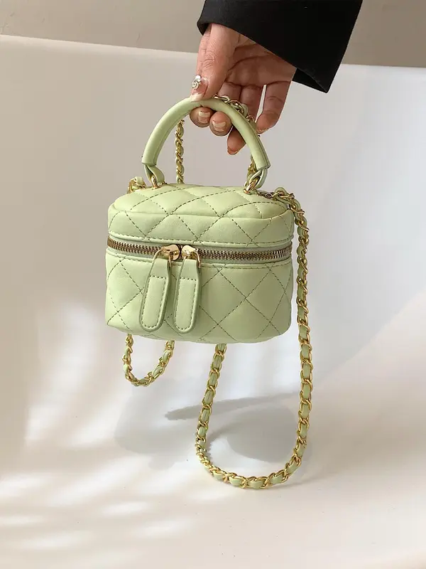 Fashion Quilted Embroidered Handbag, Plain PU Leather Zipper Crossbody Bag with Chain Strap, Bucket Bag for Work Travel 2