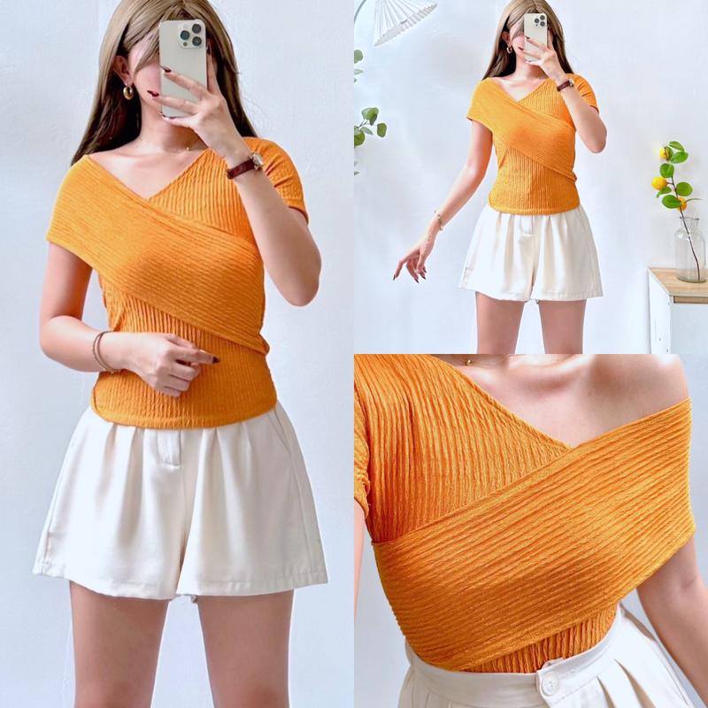 Sunny&Co Korean Fashion Bark Crepe 2 Way Fashionable Sexy Top Off Shoulder Tops Blouse Classy Top For Women Fit Shirts Womenswear Elegance Comfortable Bottoms Muslim Short Sleeve Lady Basic Short Sleeve Minimalist Style